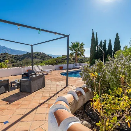 Bravo Spectacular Views Villa Viñuela