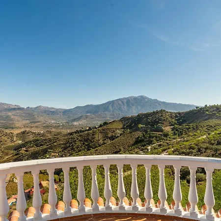 Bravo Spectacular Views Villa Viñuela
