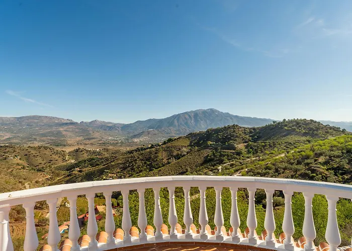 Bravo Spectacular Views Villa *