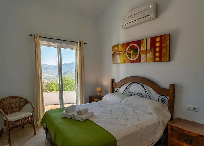 Bravo Spectacular Views Villa *