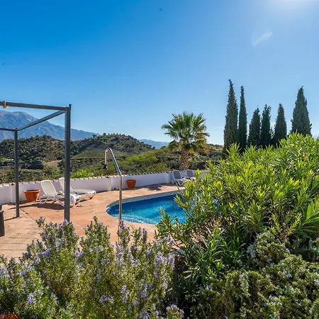 Bravo Spectacular Views Villa Vinuela