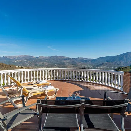 Bravo Spectacular Views Villa